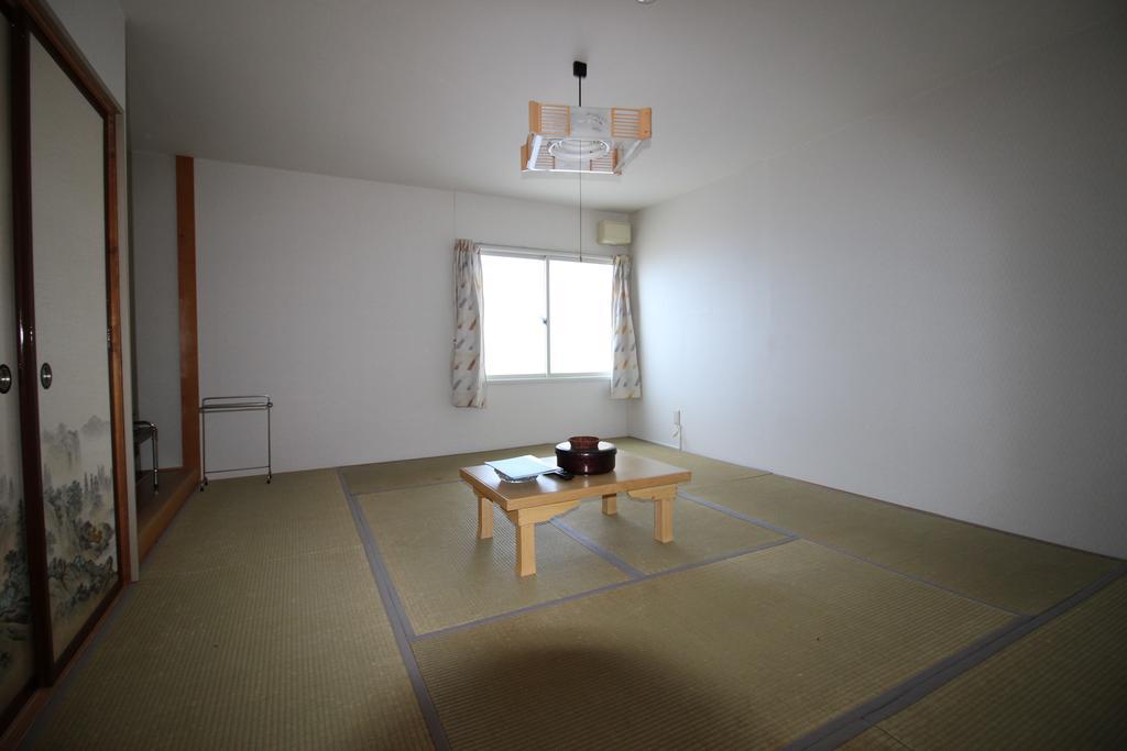 Ryokan Saihokutei Rishirifuji Exteriör bild