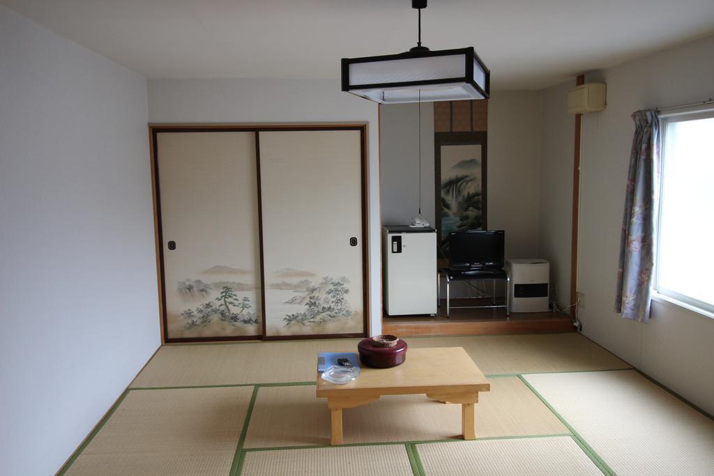 Ryokan Saihokutei Rishirifuji Exteriör bild