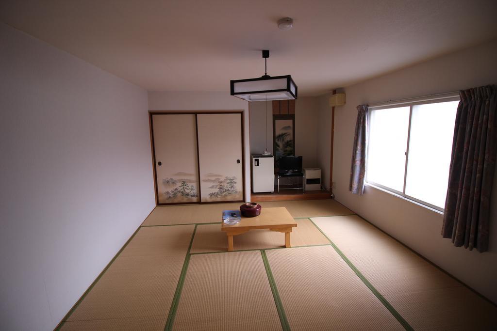 Ryokan Saihokutei Rishirifuji Exteriör bild
