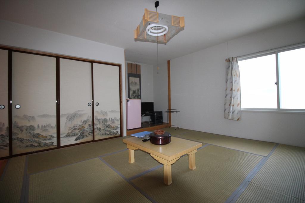 Ryokan Saihokutei Rishirifuji Exteriör bild